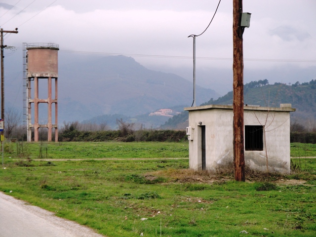 Ο Υδατόπυργος και το νέο αντλιοστάσιο (κατασκευάστηκε το 2005)